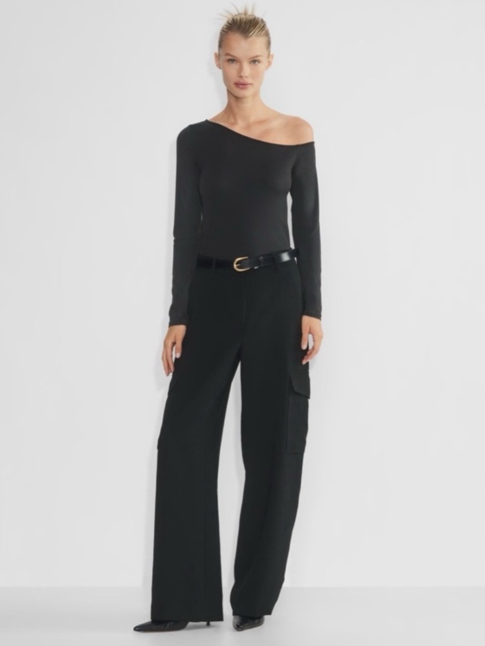 ARITZIA Wilfred Black Wide-Leg Cargo Trousers Size 8